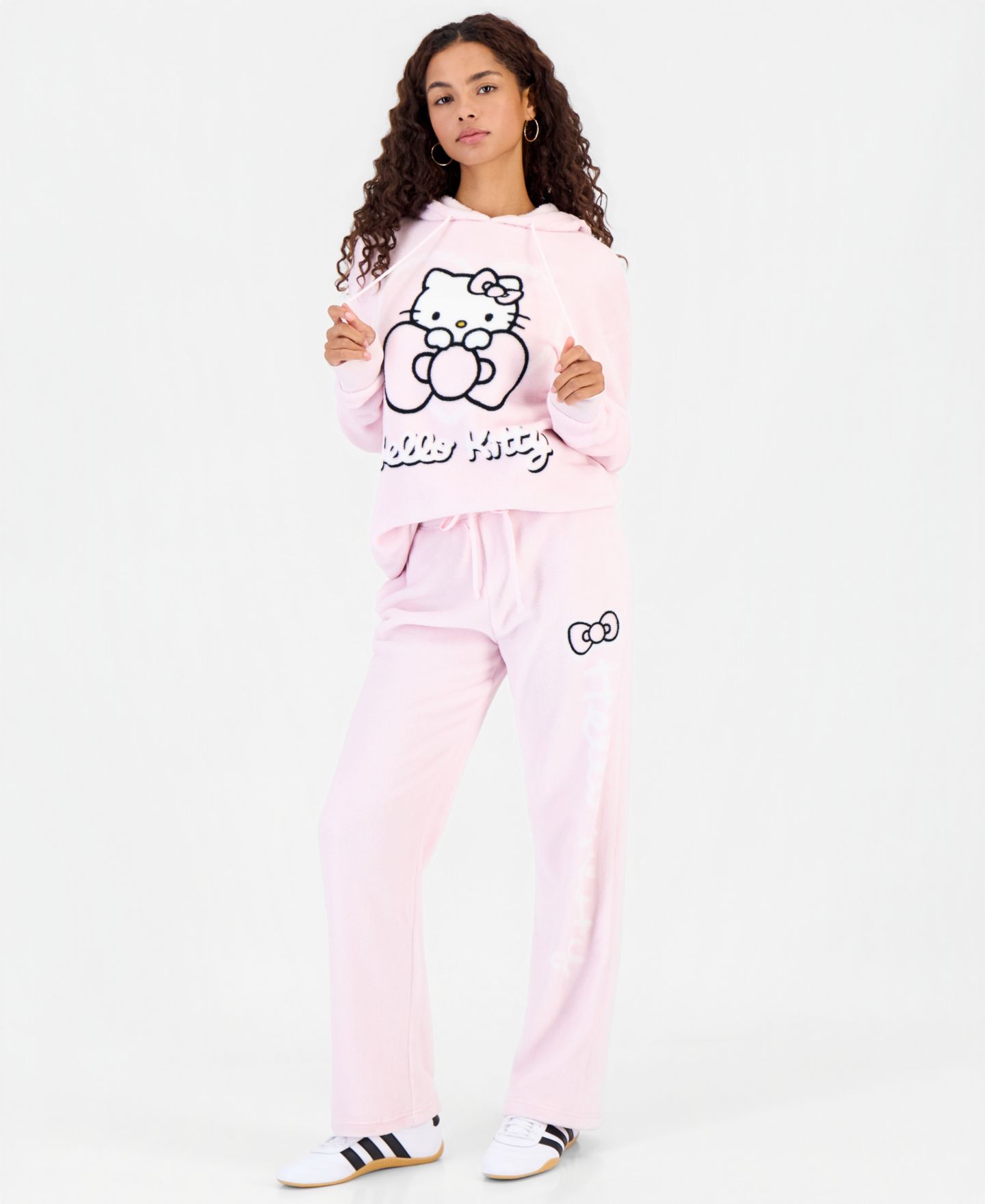 Женское худи Sanrio Juniors' Hello Kitty Cozy Fleece, цвет: Ballet Slipper — фото 3