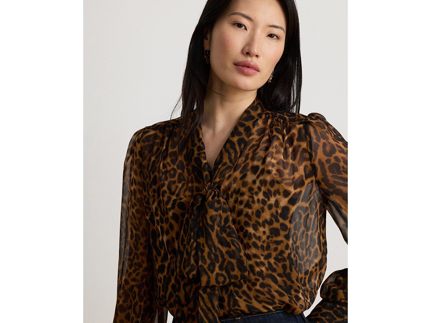 Женская блузка Lauren Ralph Lauren Ocelot-Print Chiffon Tie-Neck, цвет: Рыжевато-коричневый разноцветный — фото 4