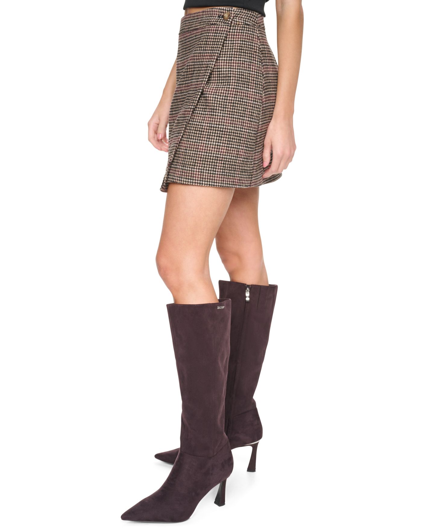 Женская юбка DKNY Jeans Plaid High-Waisted Wrap Mini, цвет: Бордово-красный клетчатый — фото 3
