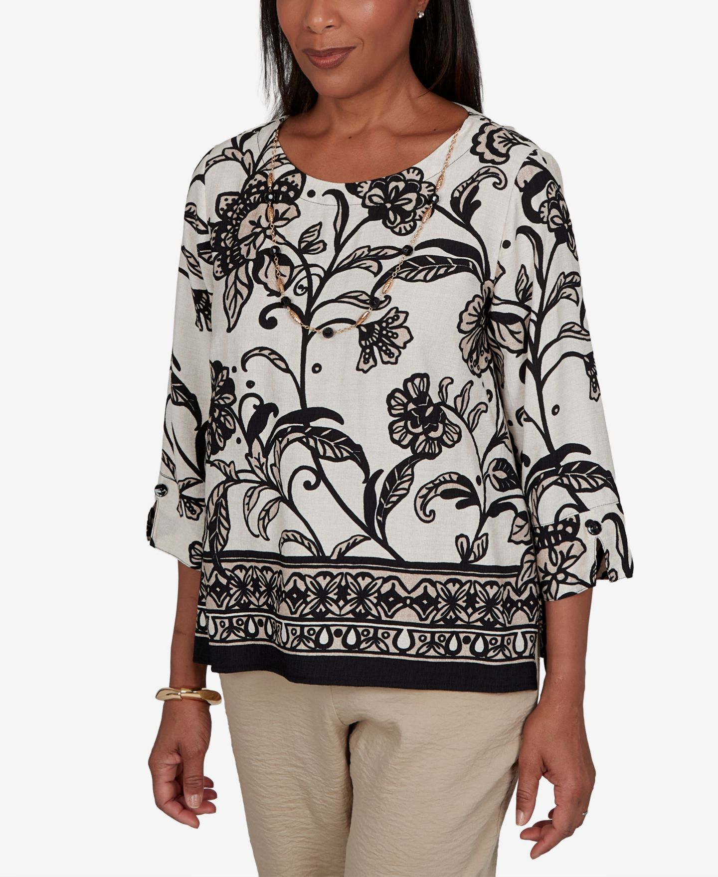 Женский топ Alfred Dunner Travel Advisory Scroll Border With Necklace, цвет: Нейтральный разноцветный — фото 2