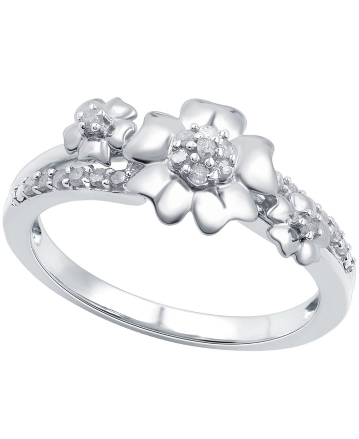 Diamond Flower Ring (1/6 ct. t.w.) in Sterling Silver