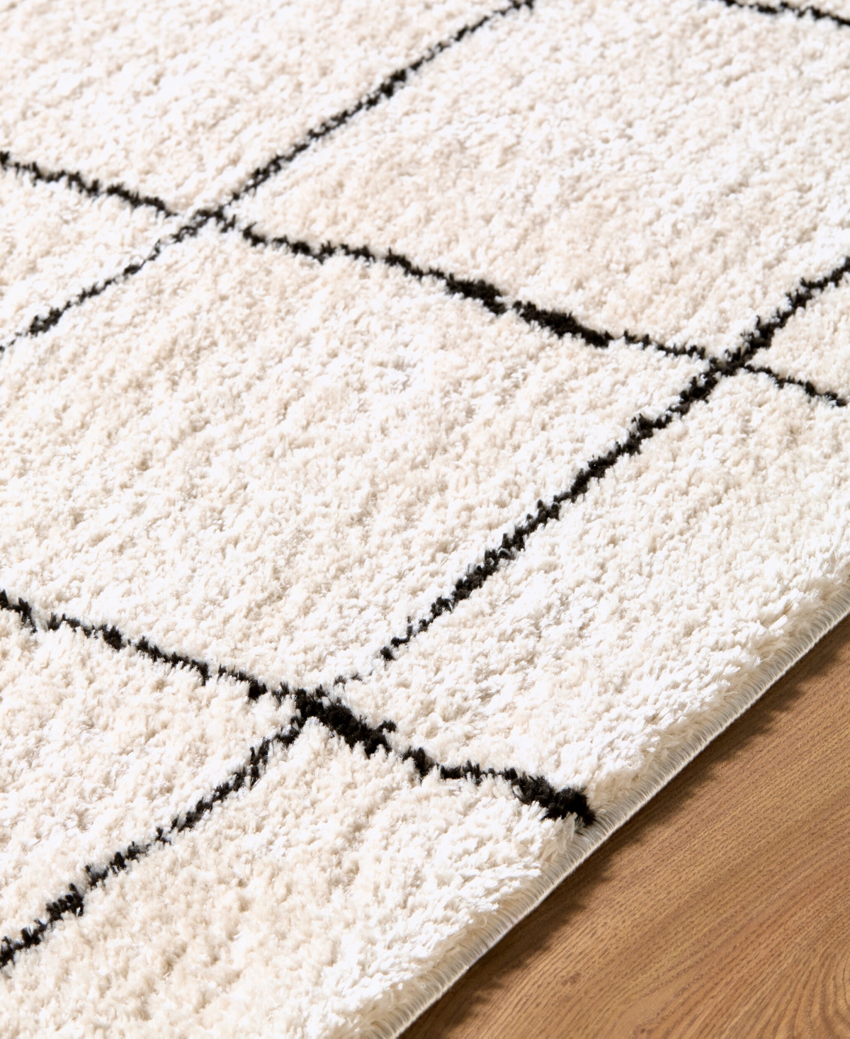 Elle Decor x Livabliss Rivoli 886388 5'3"x7' Area Rug