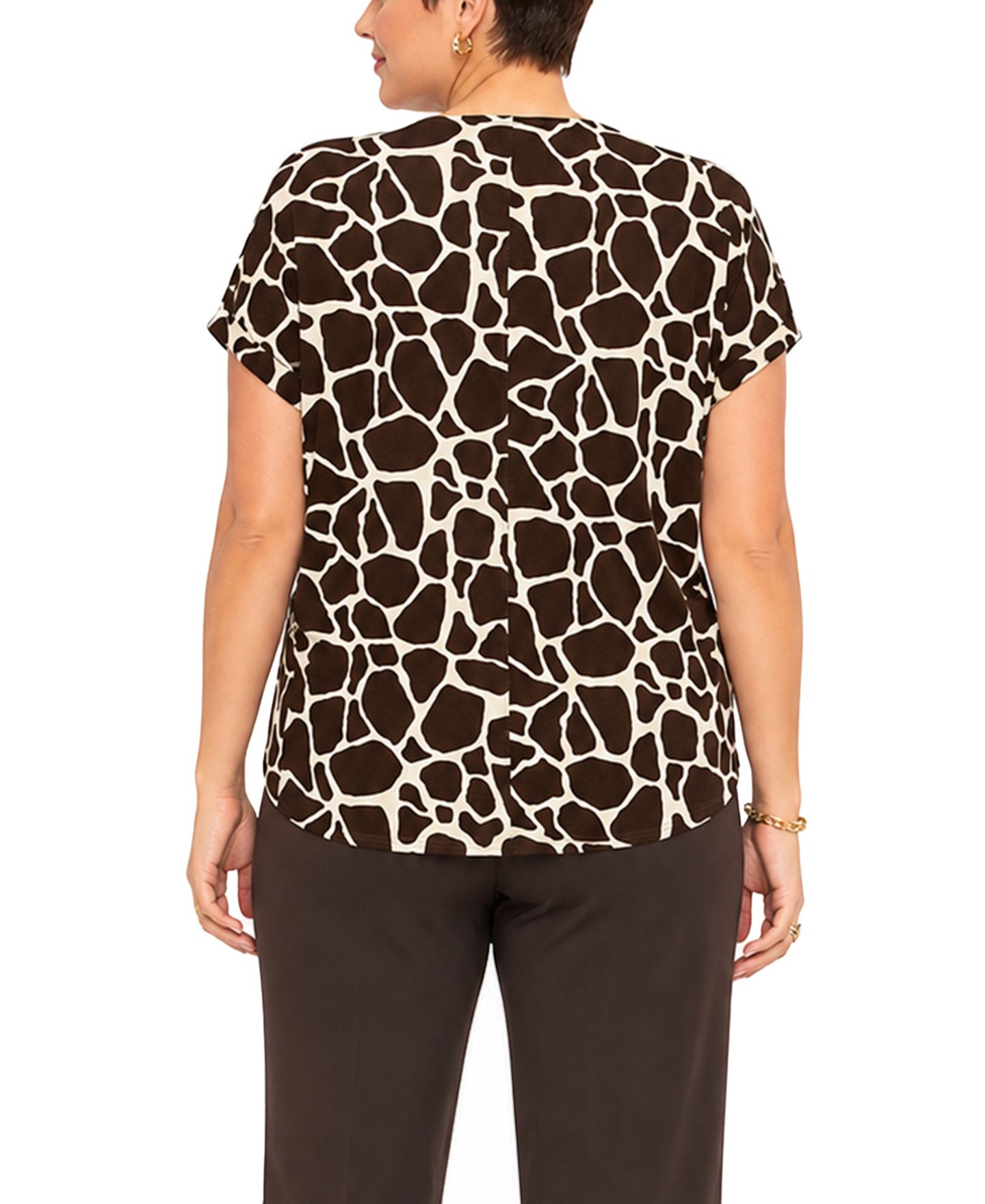 Женский топ COIN 1804 Plus Size Giraffe-Print Cowl-Neck Rolled-Short-Sleeve, цвет: Коричневая слоновая кость — фото 5