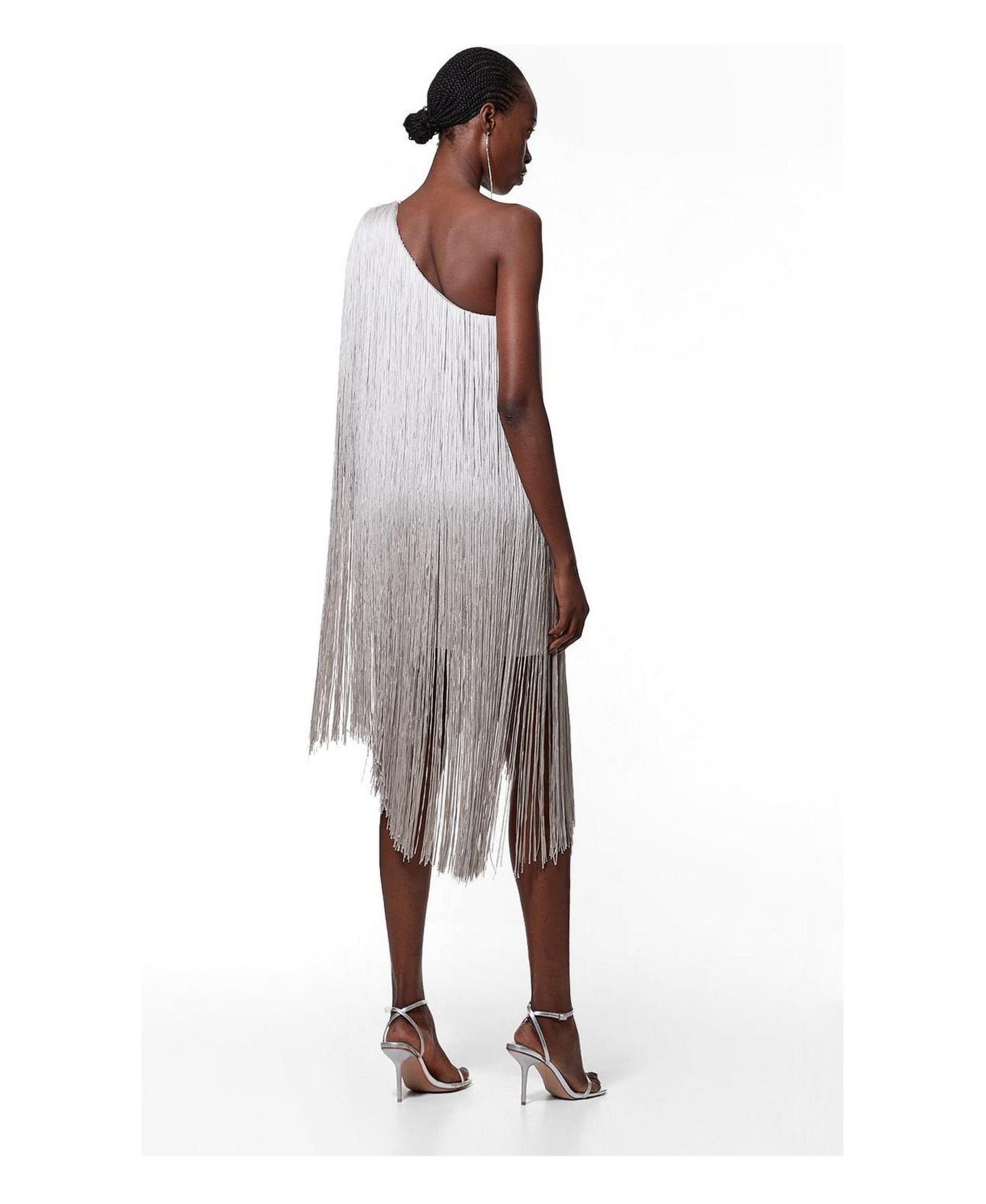 Женское платье Karen Millen One-Shoulder Fringe Mini, цвет: Серебряный — фото 3