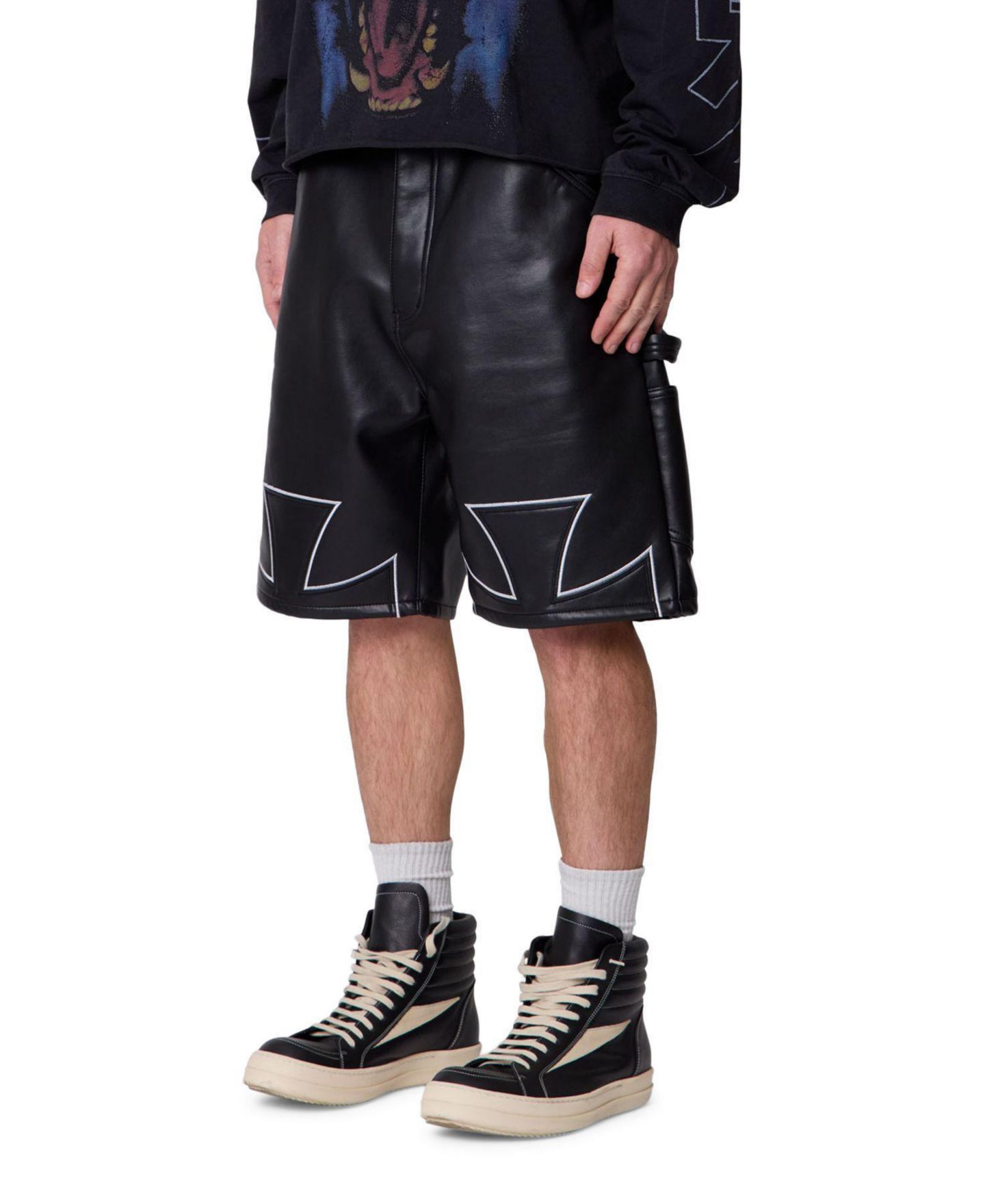 Мужские шорты mnml Ultra Baggy Iron Cross Leather — фото 3