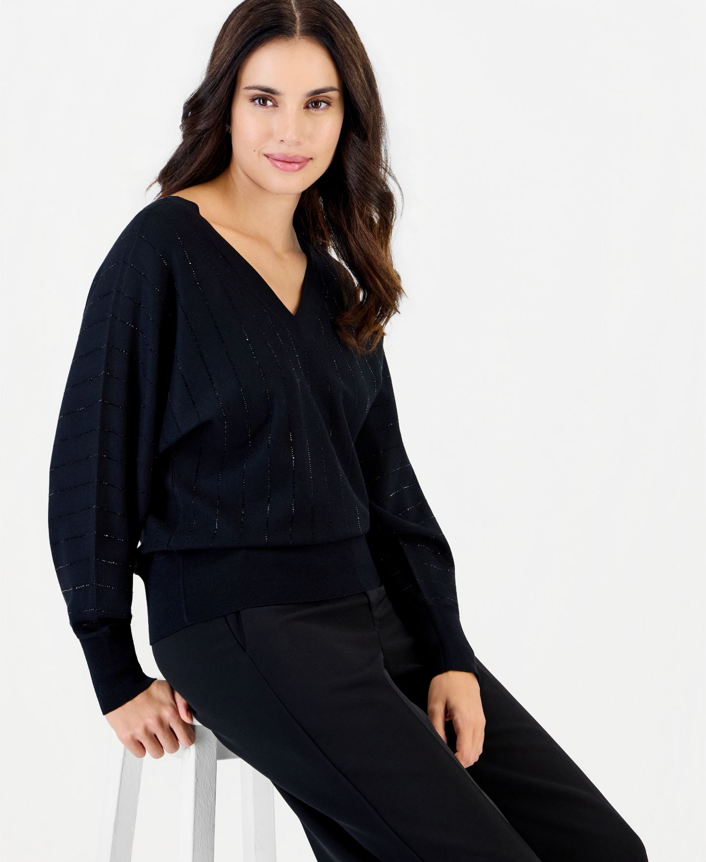 Женский свитер I.N.C. International Concepts Petite Dolman-Sleeve V-Neck, цвет: Глубокий чёрный — фото 5