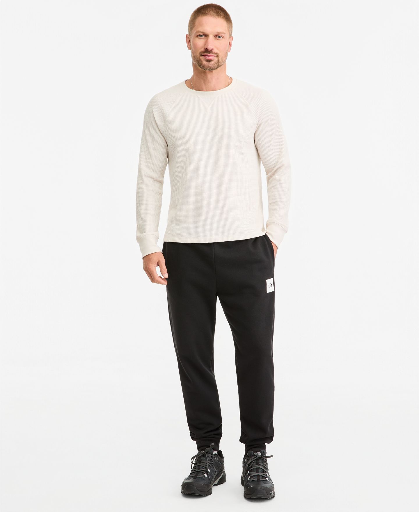 Мужские брюки The North Face Evolution Simple Dome, цвет: Чёрный — фото 6