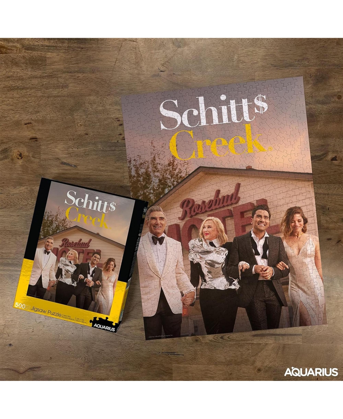 Schitt's Creek Cast 500 Piece Jigsaw Puzzle