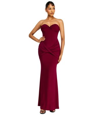 Juniors' Long Sweetheart-Neck Gown