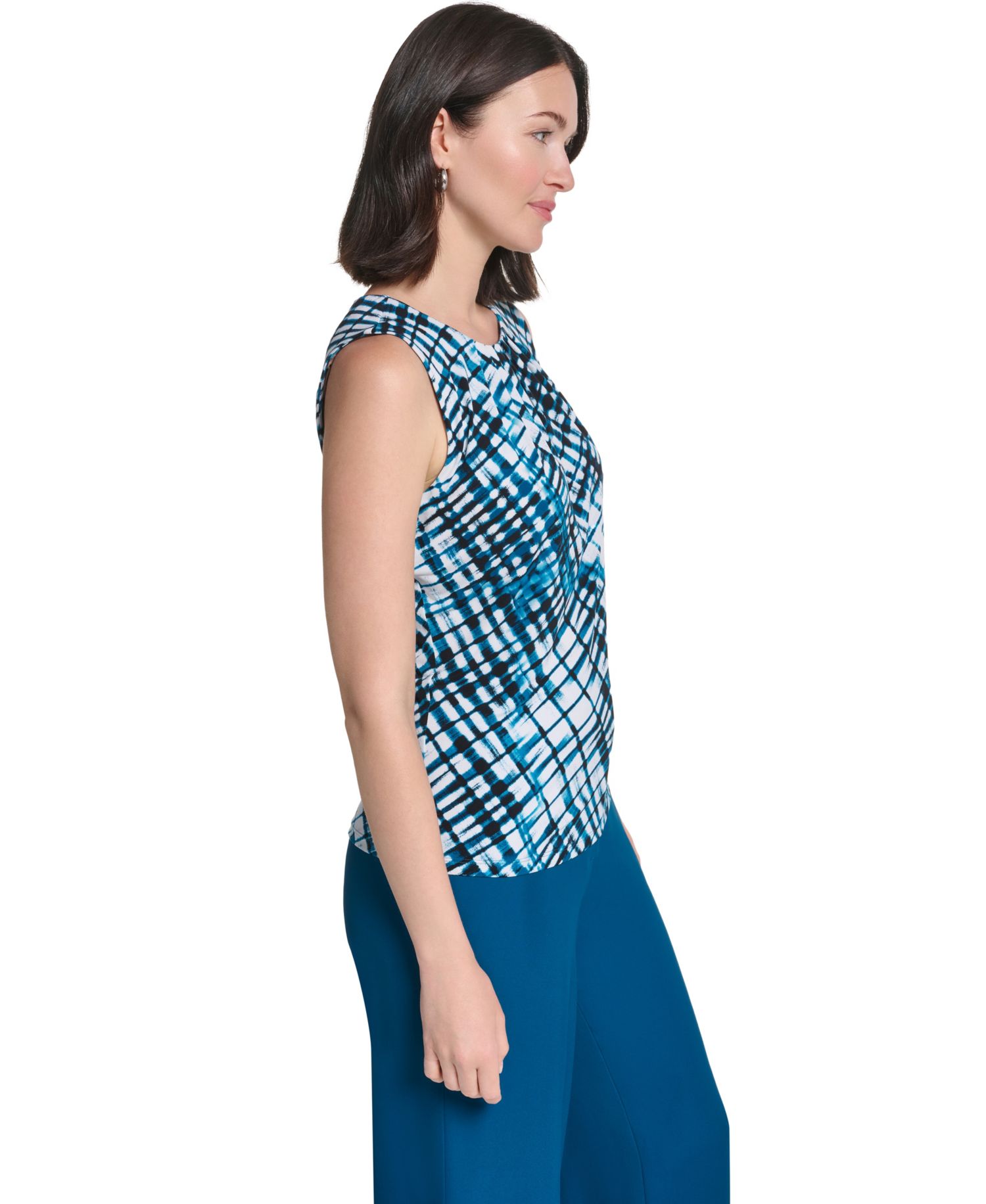 Women's Pleated Crewneck Sleeveless Top