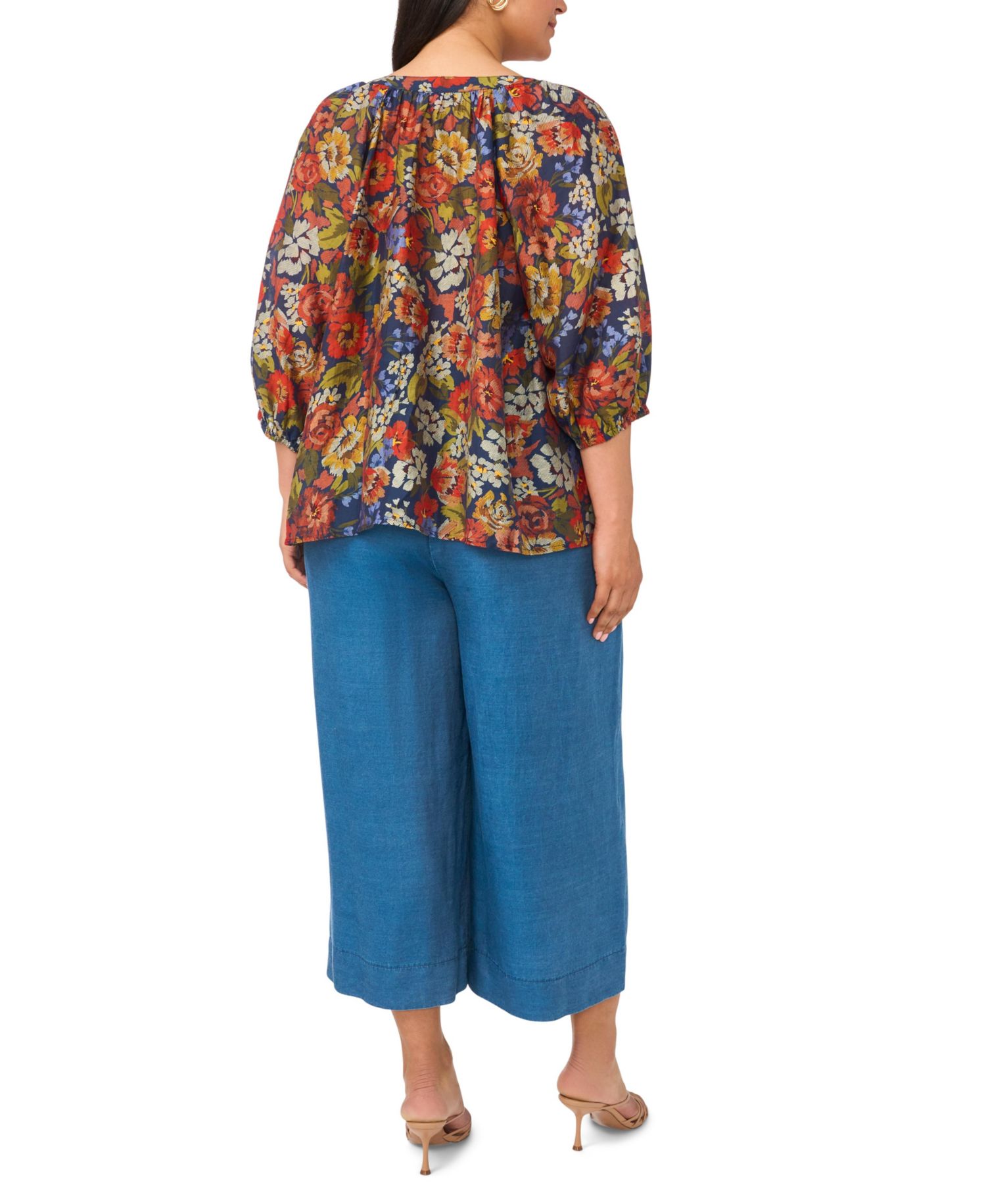 Plus Size Raglan Sleeve V-Neck 3/4-Sleeve Blouse