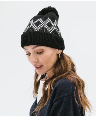 Women's Retro Ski Style Winter Hat with Fluffy Yarn Pom