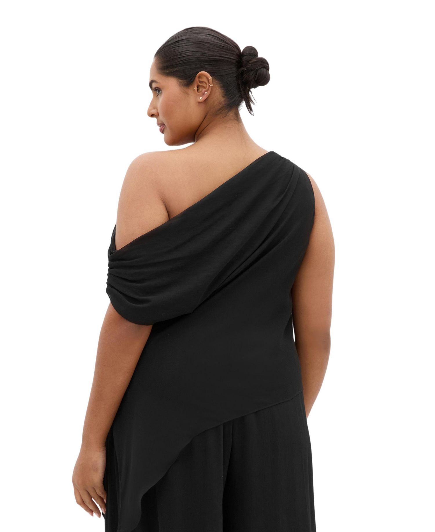 Plus Size Skyla Off-Shoulder Asymmetrical Top