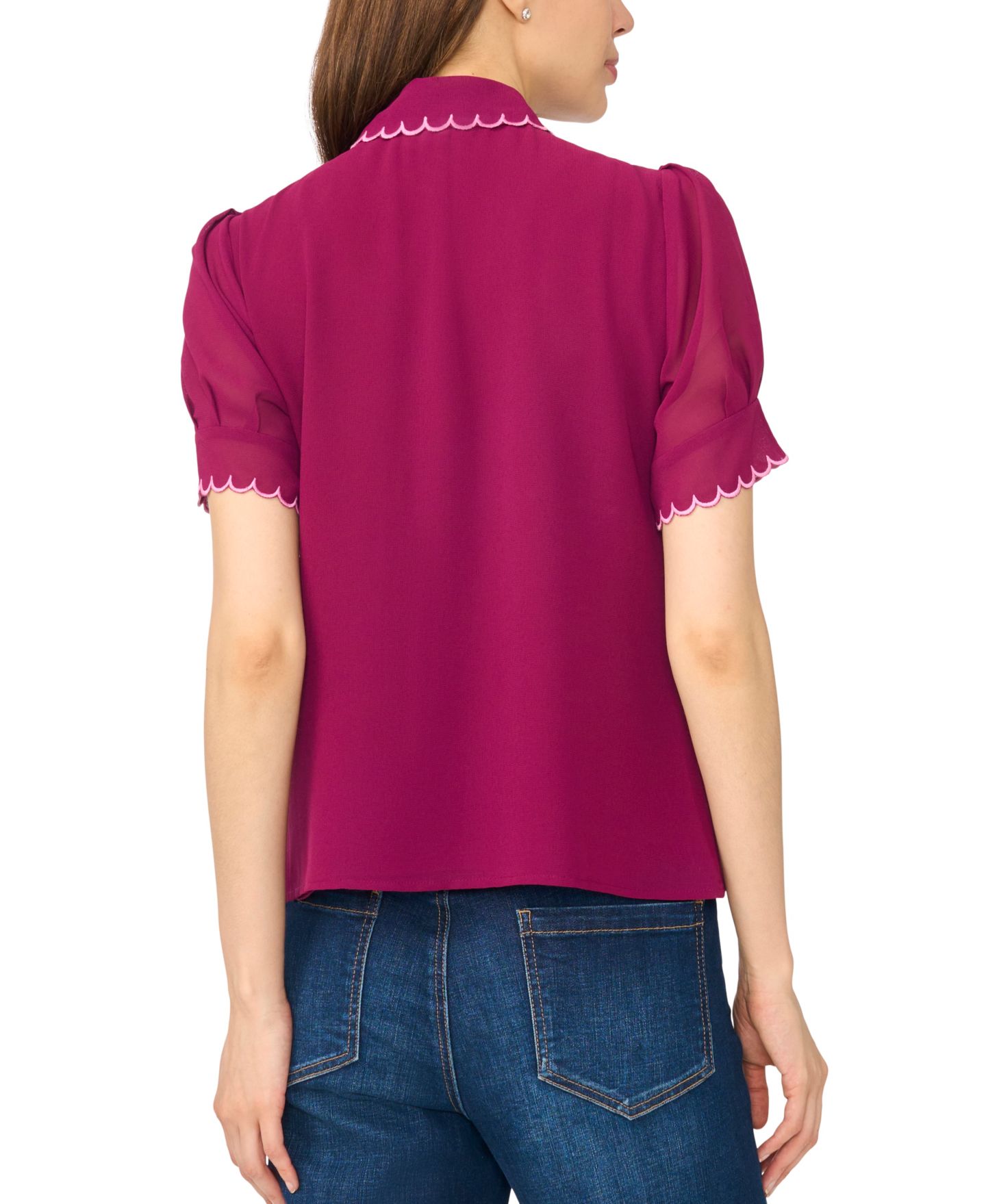 Женский топ CeCe Scallop Contrast Trim Button-Up Top, цвет: Глубокий шелковичный — фото 4