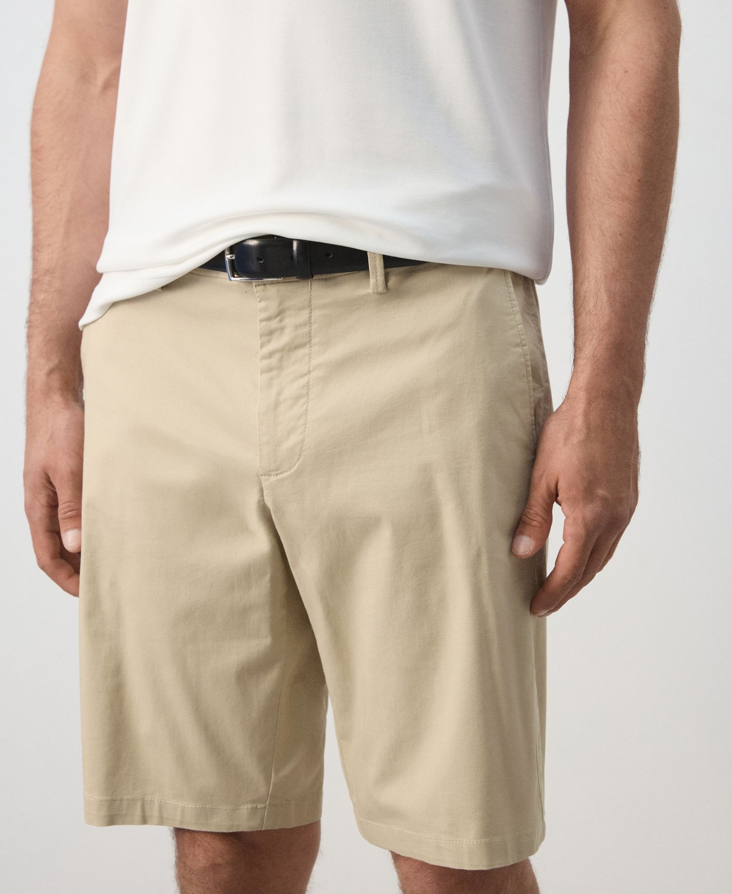 Men's Slim-Fit Chino Cotton 10.12" Bermuda Shorts