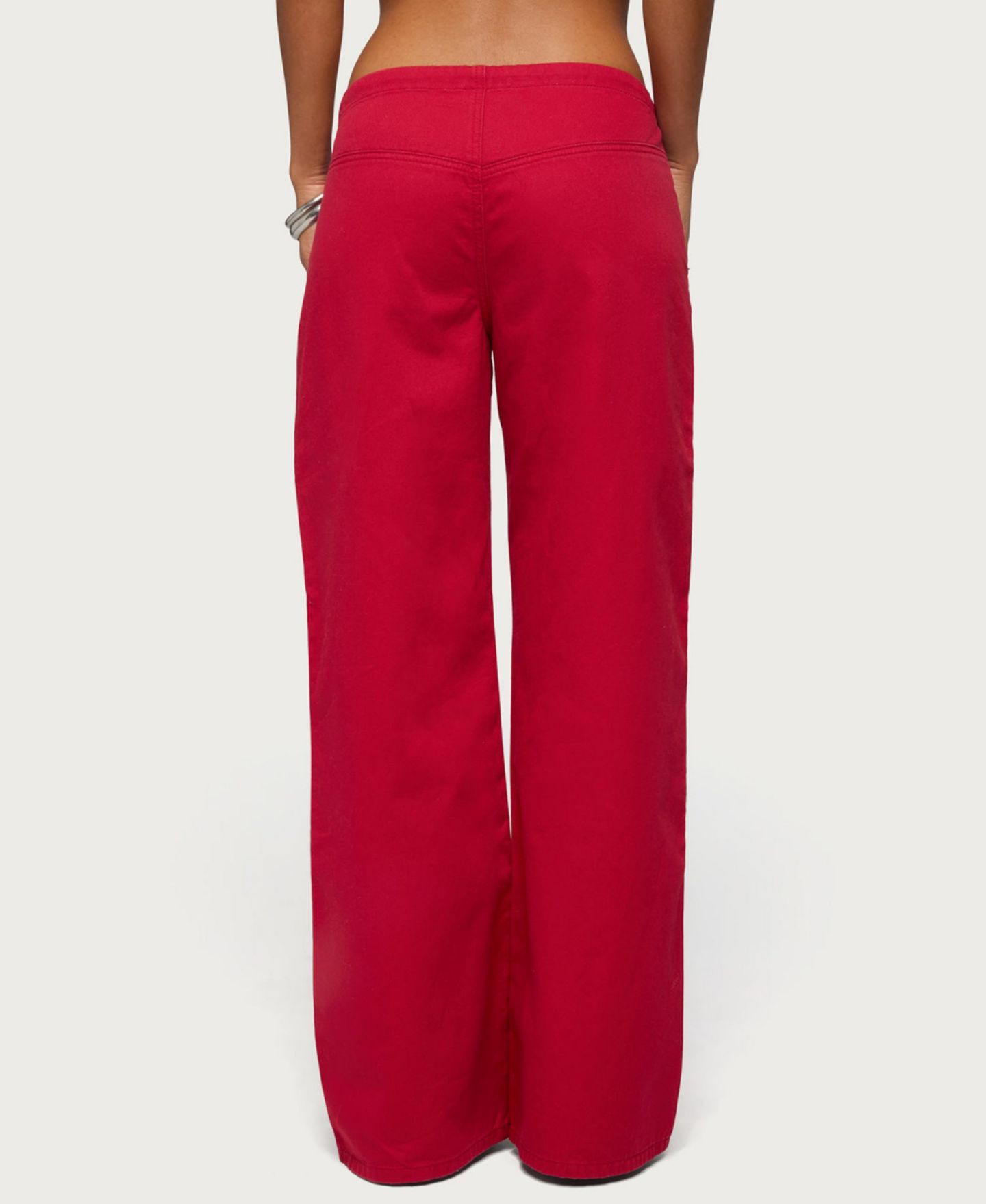 Женские джинсы Edikted Kala Low-Rise Baggy Grommet Jeans, 31" Inseam, цвет: Бордовый — фото 2