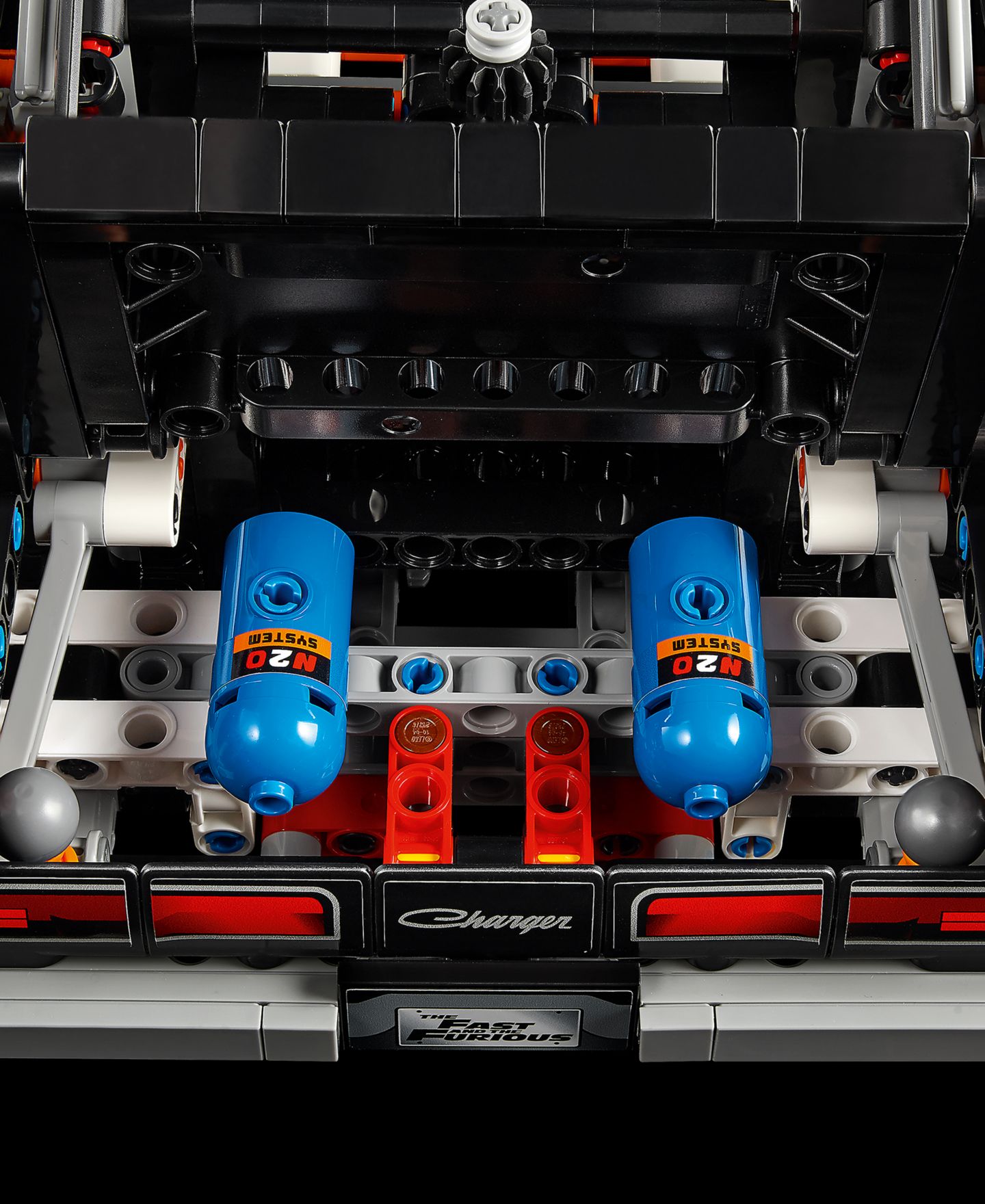 Детские конструкторы LEGO® Technic Fast and Furious Dodge Charger R/T Car 42231, 1516 Pieces — фото 6