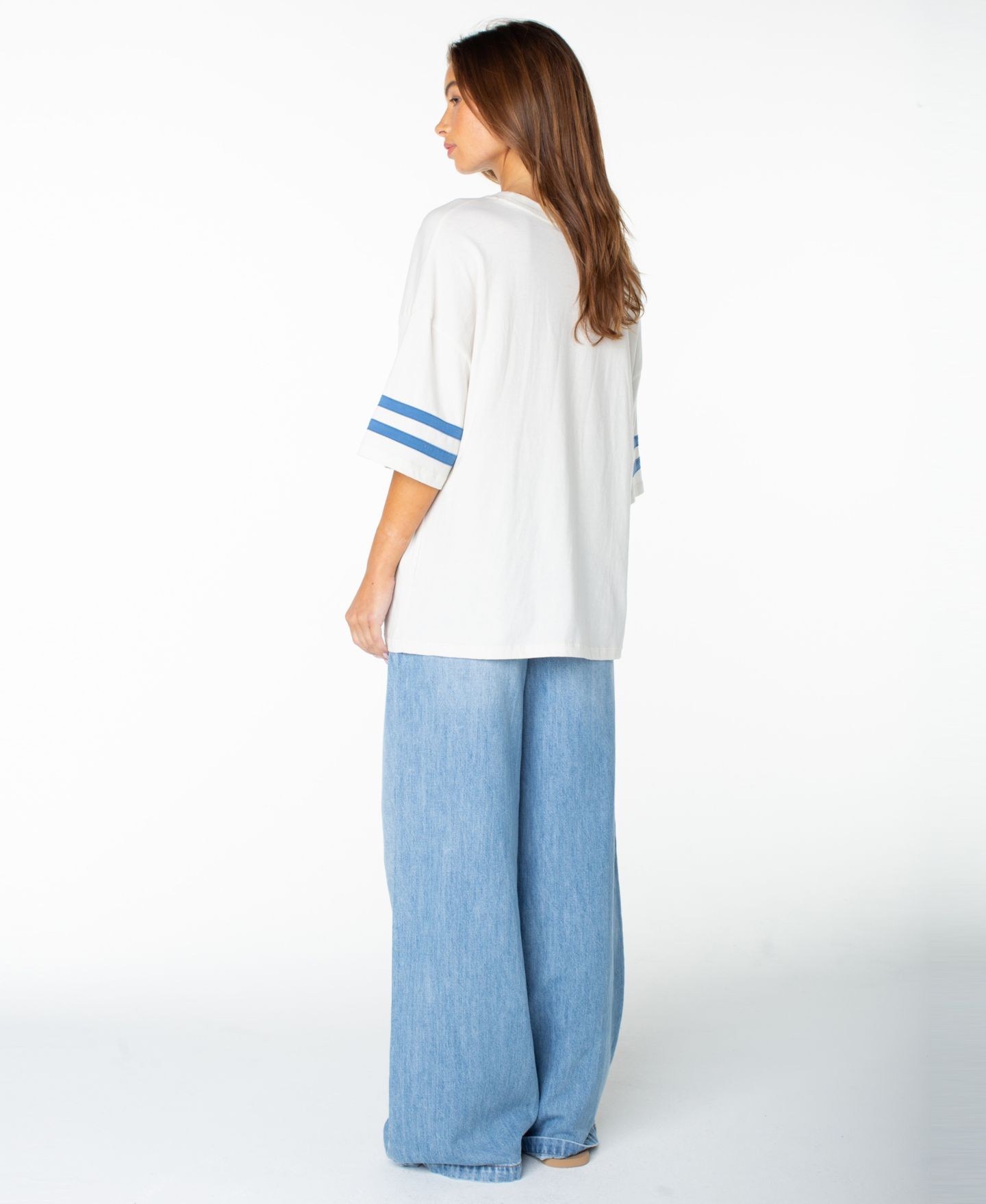 Женская футболка Roxy Game Day Oversized Tee, цвет: Облачный — фото 4
