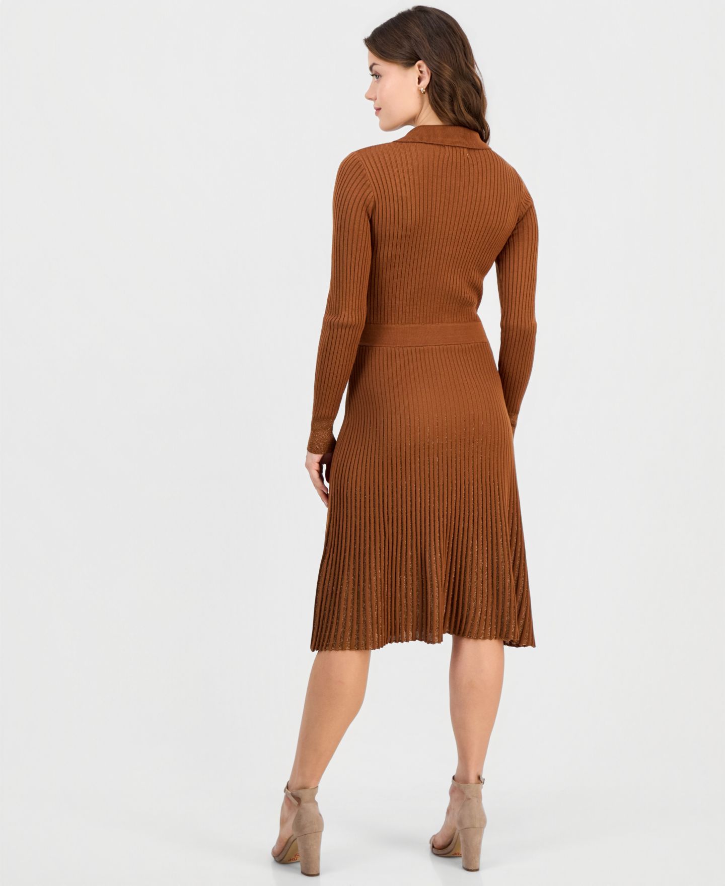 Женское платье Robbie Bee Lurex Ribbed-Knit Zip-Front Midi, цвет: Золотой — фото 3