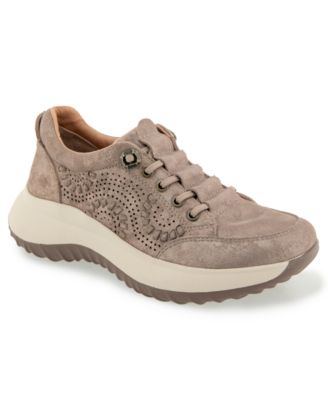 Women's Ginny Casual Round Toe Sneakers