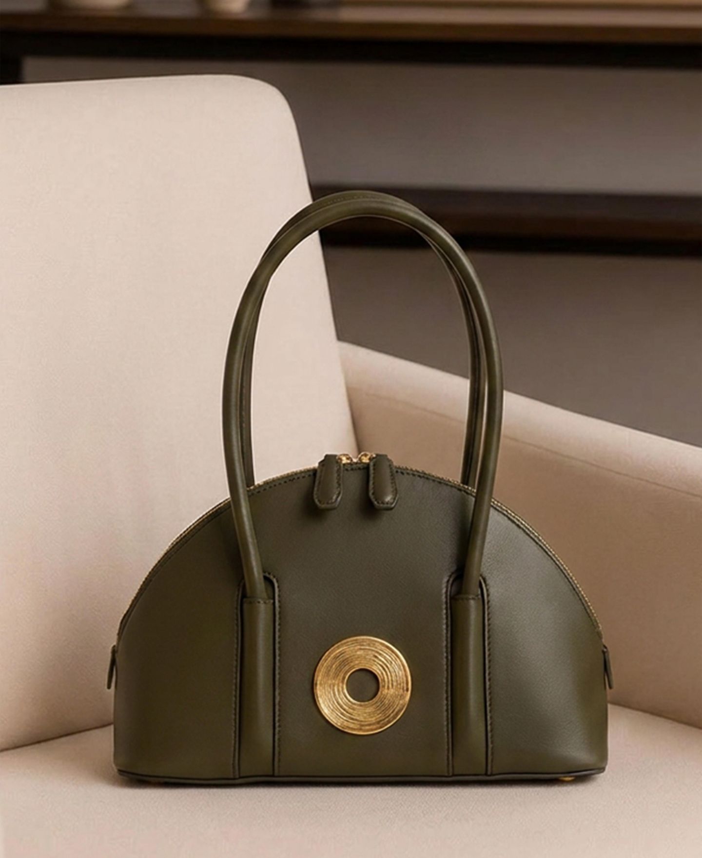 Женская сумка Aranyani Kiko Monogram Medallion Top-Handle, цвет: Глубокий тёмно-зелёный — фото 3