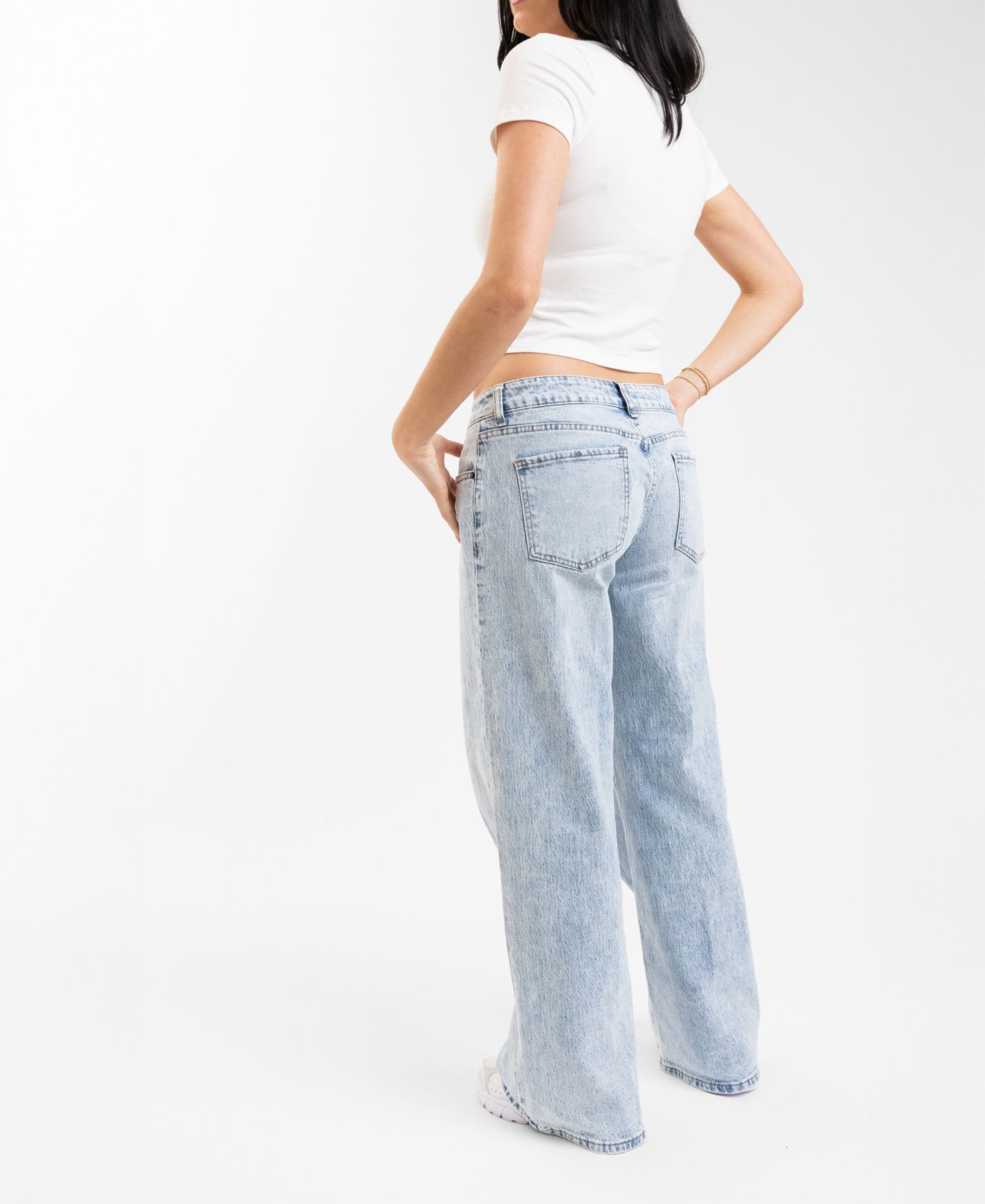 EM + CASS Juniors' Low-Rise Wide-Leg Jeans
