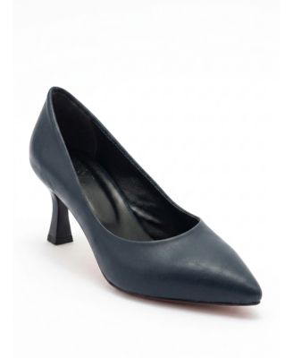 Women's Pedra Pointed Toe Pump (Women)