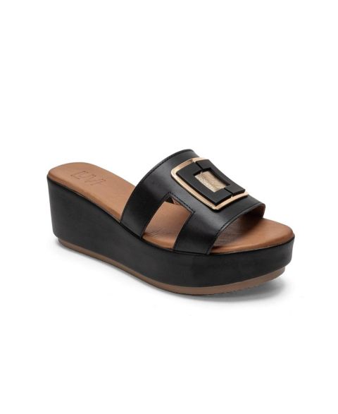 Женские сандалии Forever & Always Shoes Hiola Leather Platform Sandal, цвет: Чёрный