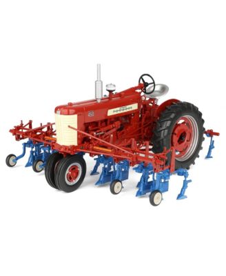 1/16 Scale Farmall 450 Diecast Replica Tractor