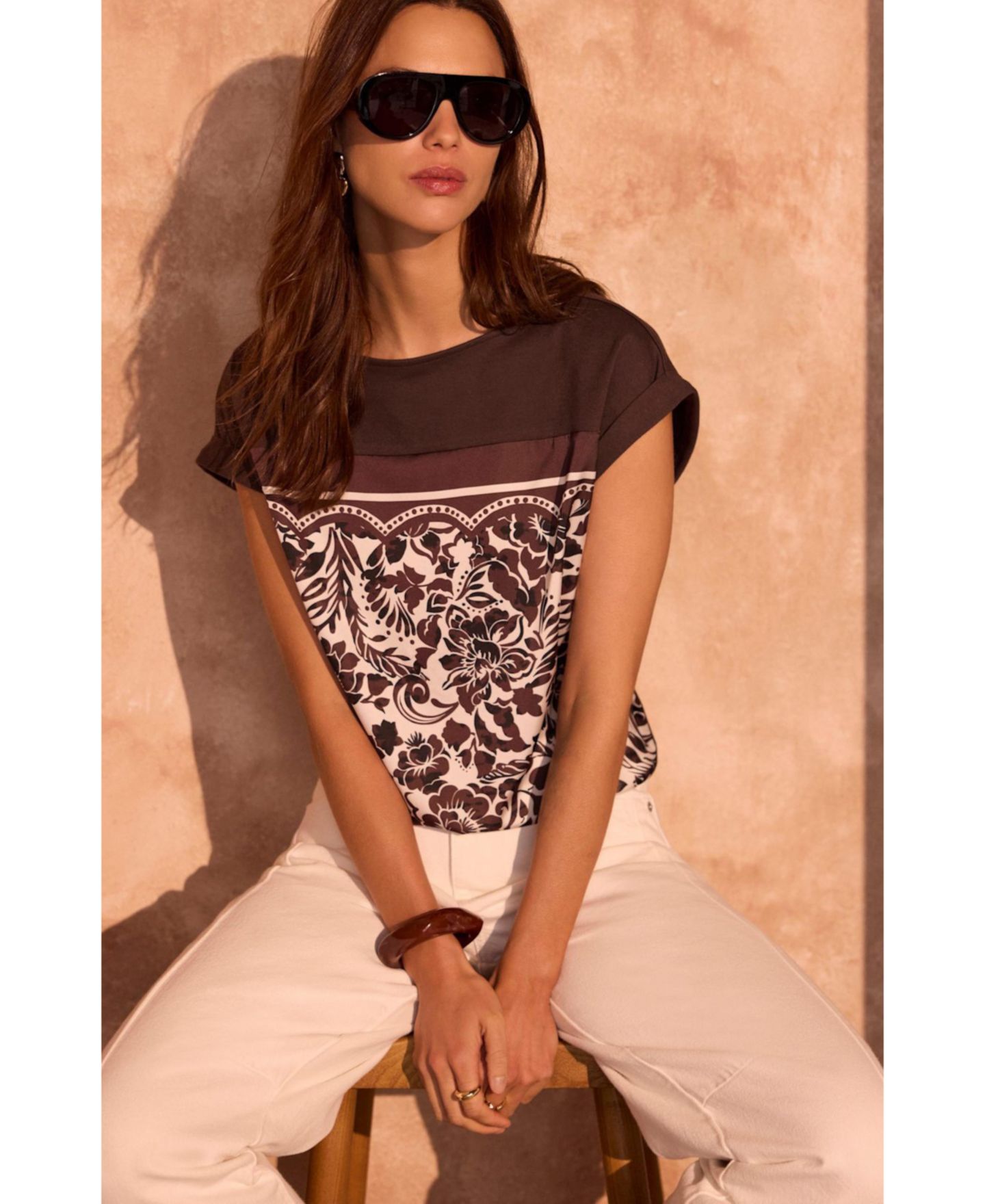 Женский топ Mint Velvet Floral-Print Cap-Sleeve Crewneck, цвет: Коричневый — фото 5