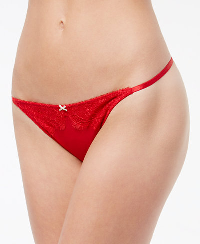 b.tempt'd by Wacoal b.sultry Lace Thong 976361