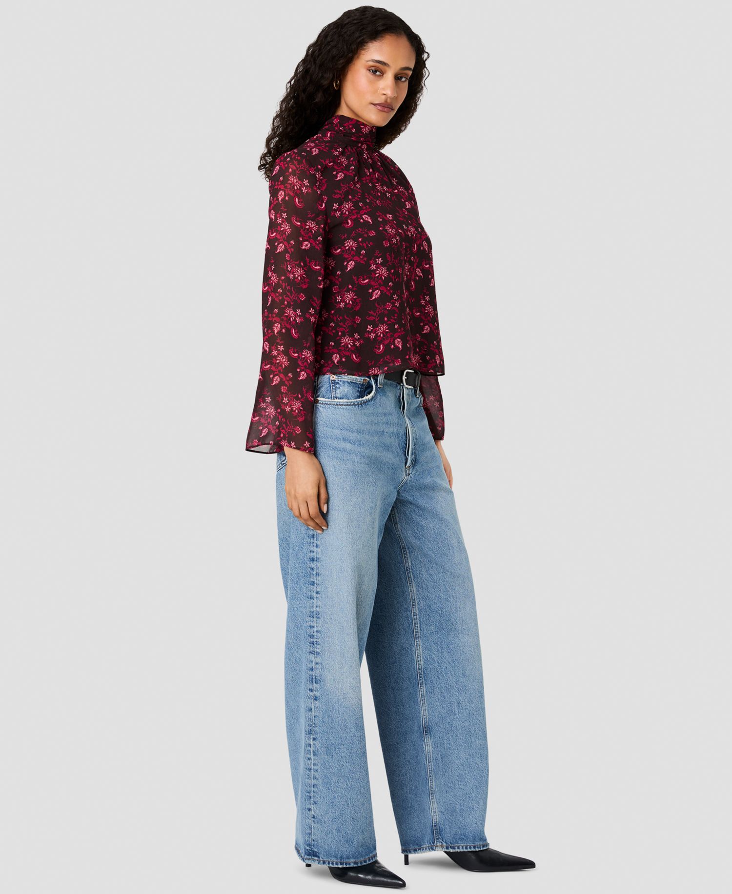 Women's Marina Chiffon Bow Long-Sleeve Mock-Tie Neck Floral-Print Blouse