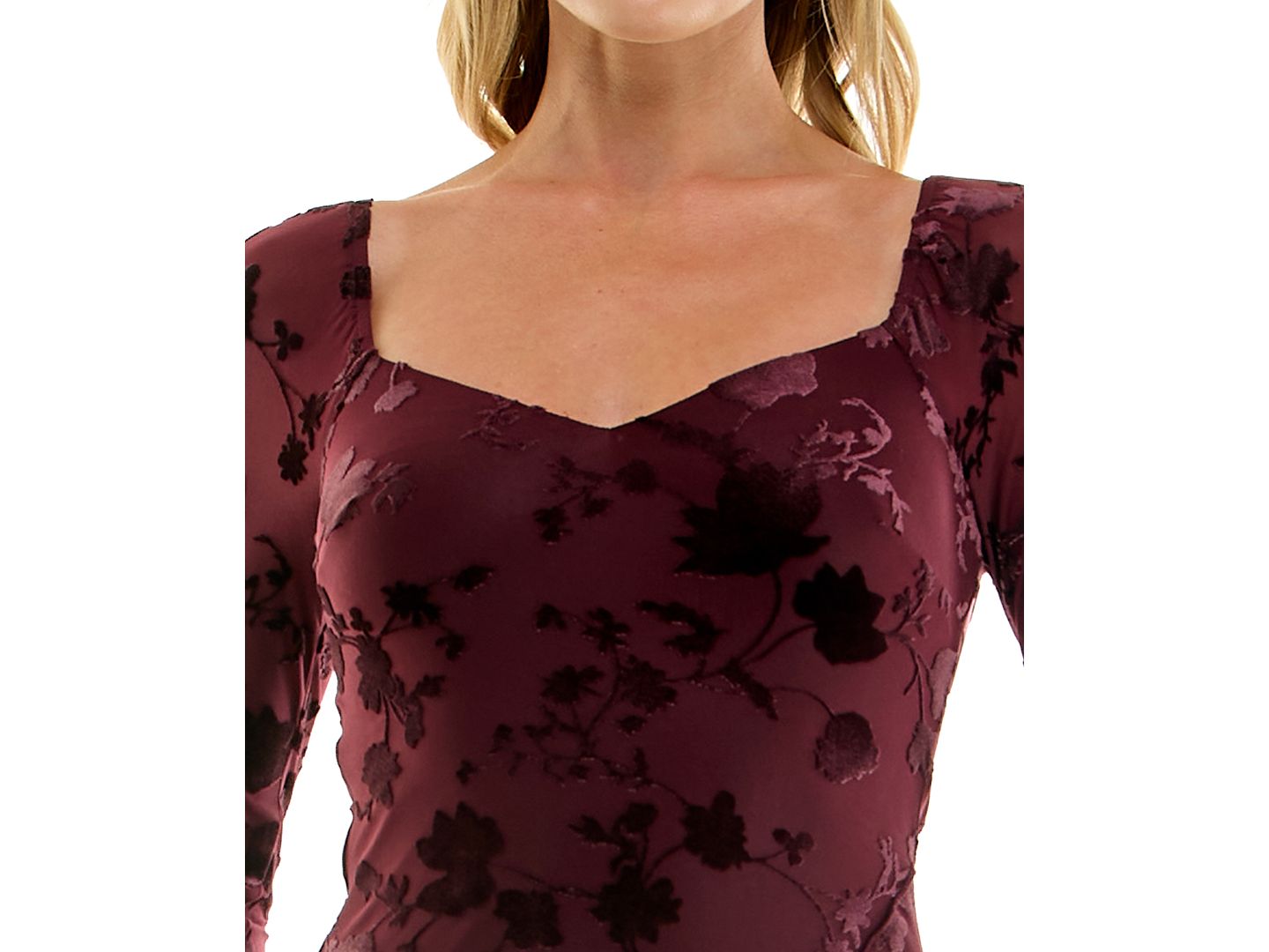 Женское платье ROW A Juniors' Long-Sleeve V-Neck Velvet-Burnout Midi, цвет: Бордовый — фото 10