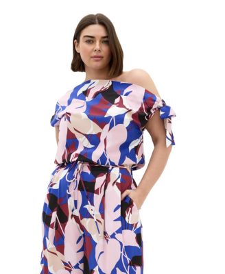 Plus Size Off-Shoulder Short-Sleeve Top