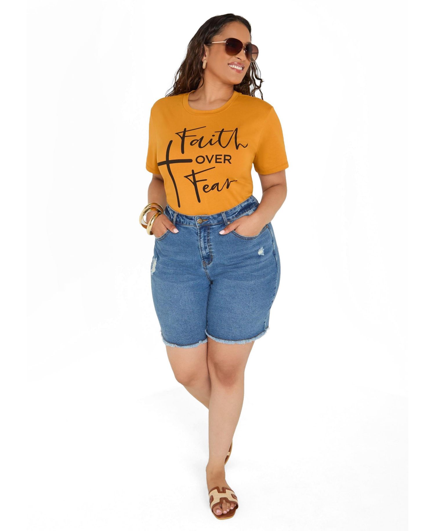 Plus Size Faith Over Fear Graphic Crewneck Tee