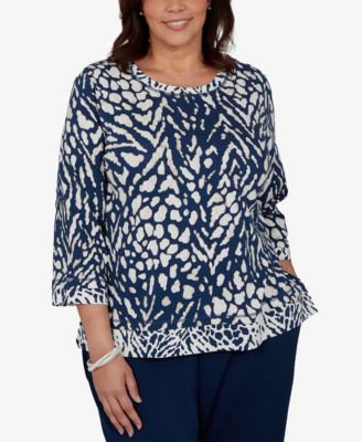 Plus Size 3/4-Sleeve Cotton-Blend T-Shirt with Pockets