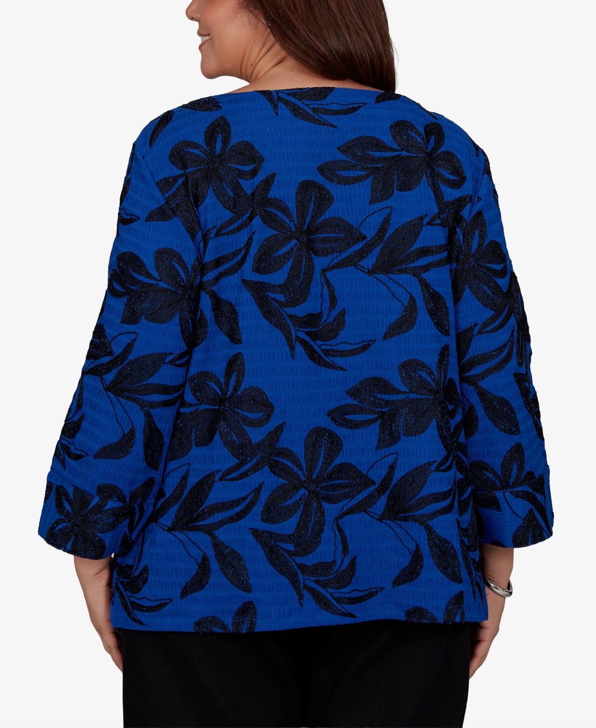 Alfred Dunner Plus Calm Luxe Floral Textured-Knit Boat Neck Blouse
