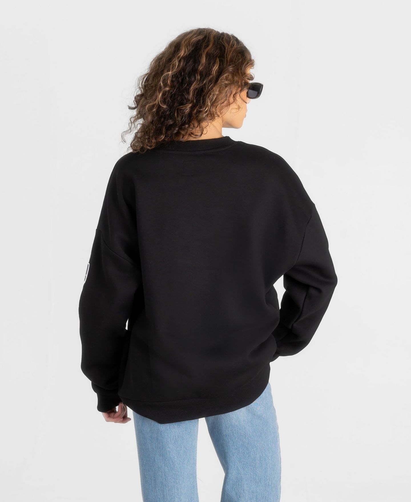 Женская толстовка Gameday Couture Chicago Bears Bold Move Dropped-Shoulder Oversized Sweatshirt — фото 4