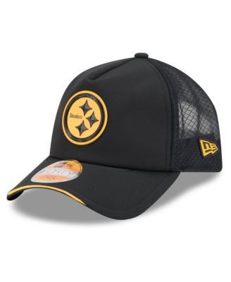 Men's Black Pittsburgh Steelers 2026 Sideline Apex 9FORTY Adjustable Trucker Hat