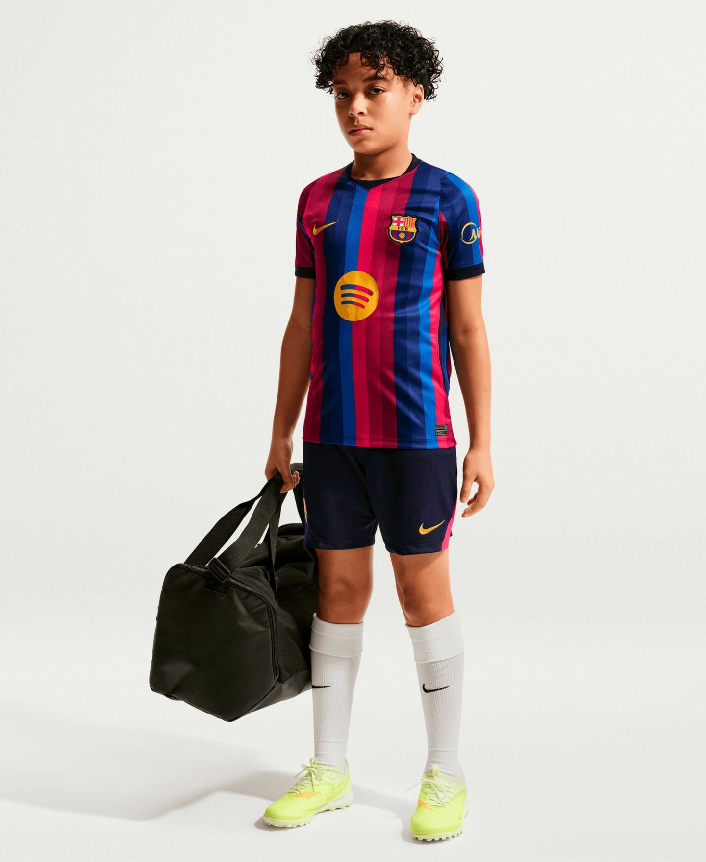 Детское джерси Nike Big Boys and Girls Red Barcelona 2026/27 Home Stadium Replica Jersey, цвет: Красный — фото 8