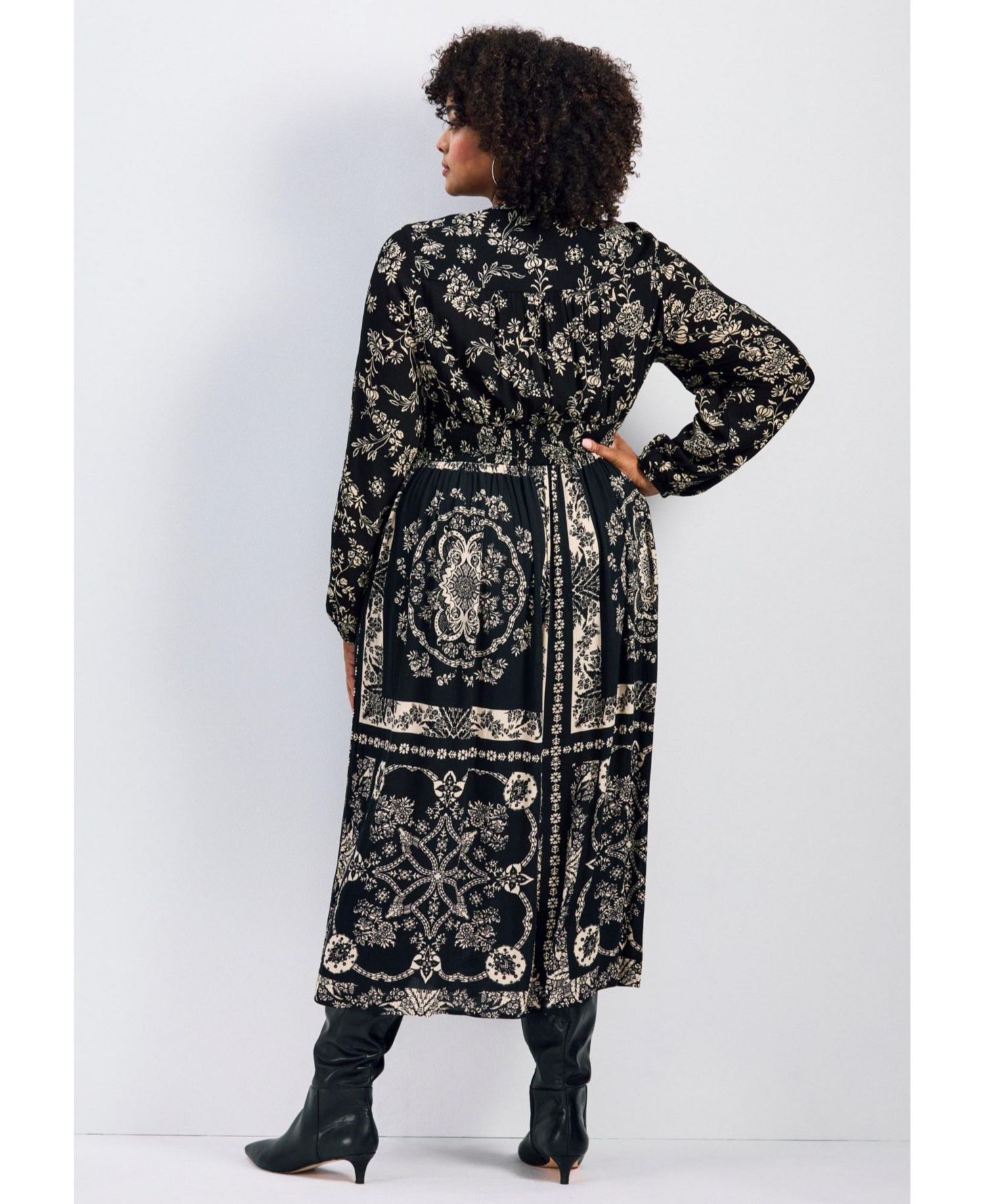 Women's Plus Size Eliana Scarf Placement Print Dress