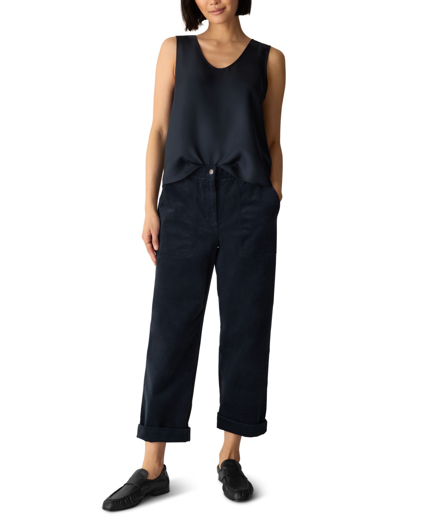 Women's Curved V-Neck Silk Shell