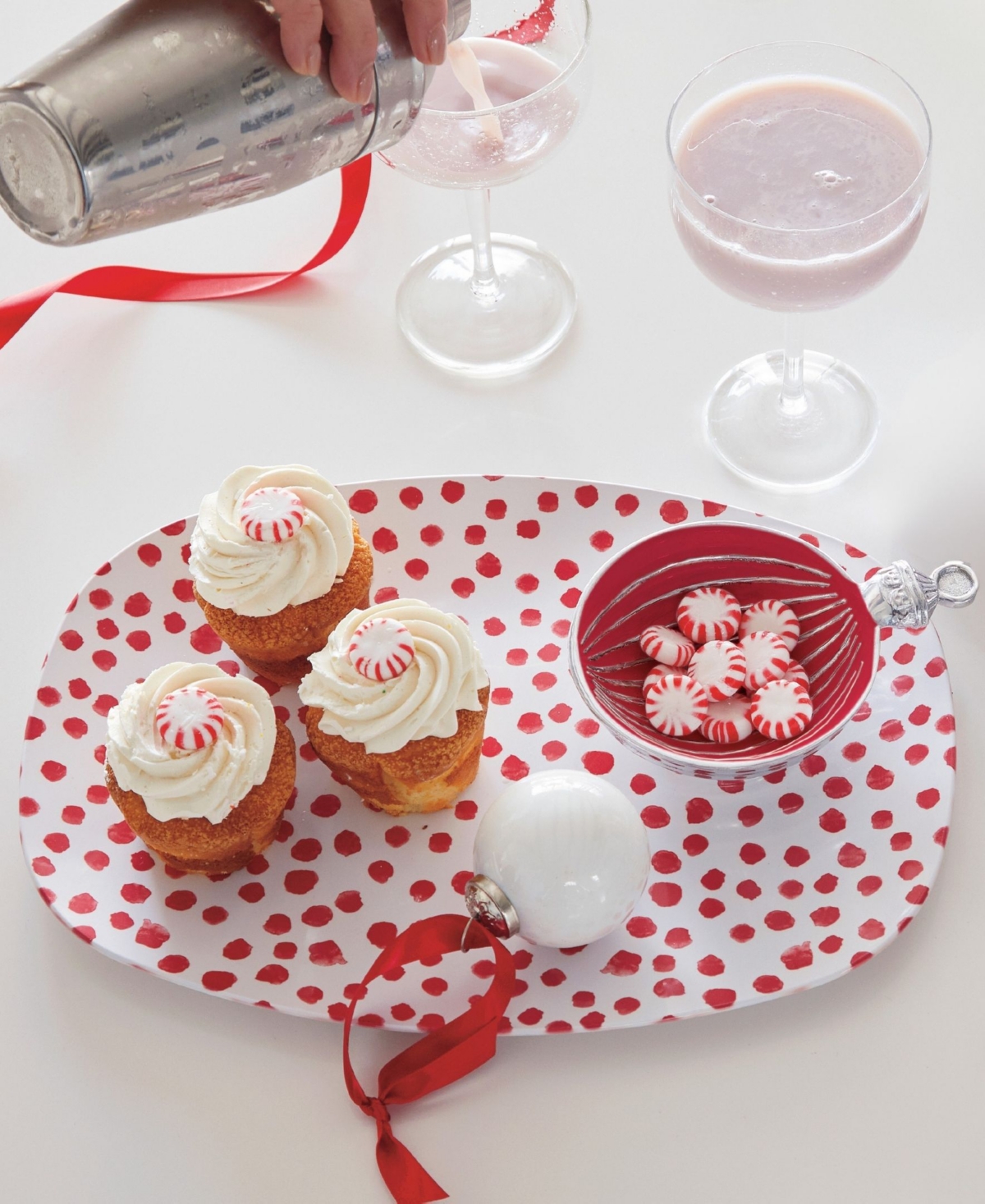 Mariposa Dotty Serving Tray Platter