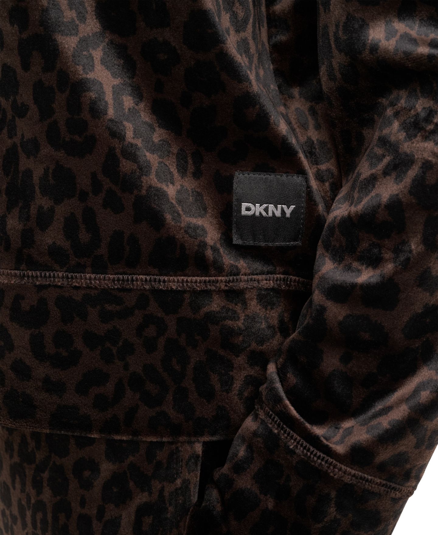 Женский свитер DKNY Sport Leopard-Print Super-Soft Velour Raglan Pullover Top, цвет: Леопардовый тёмно-коричневый — фото 5