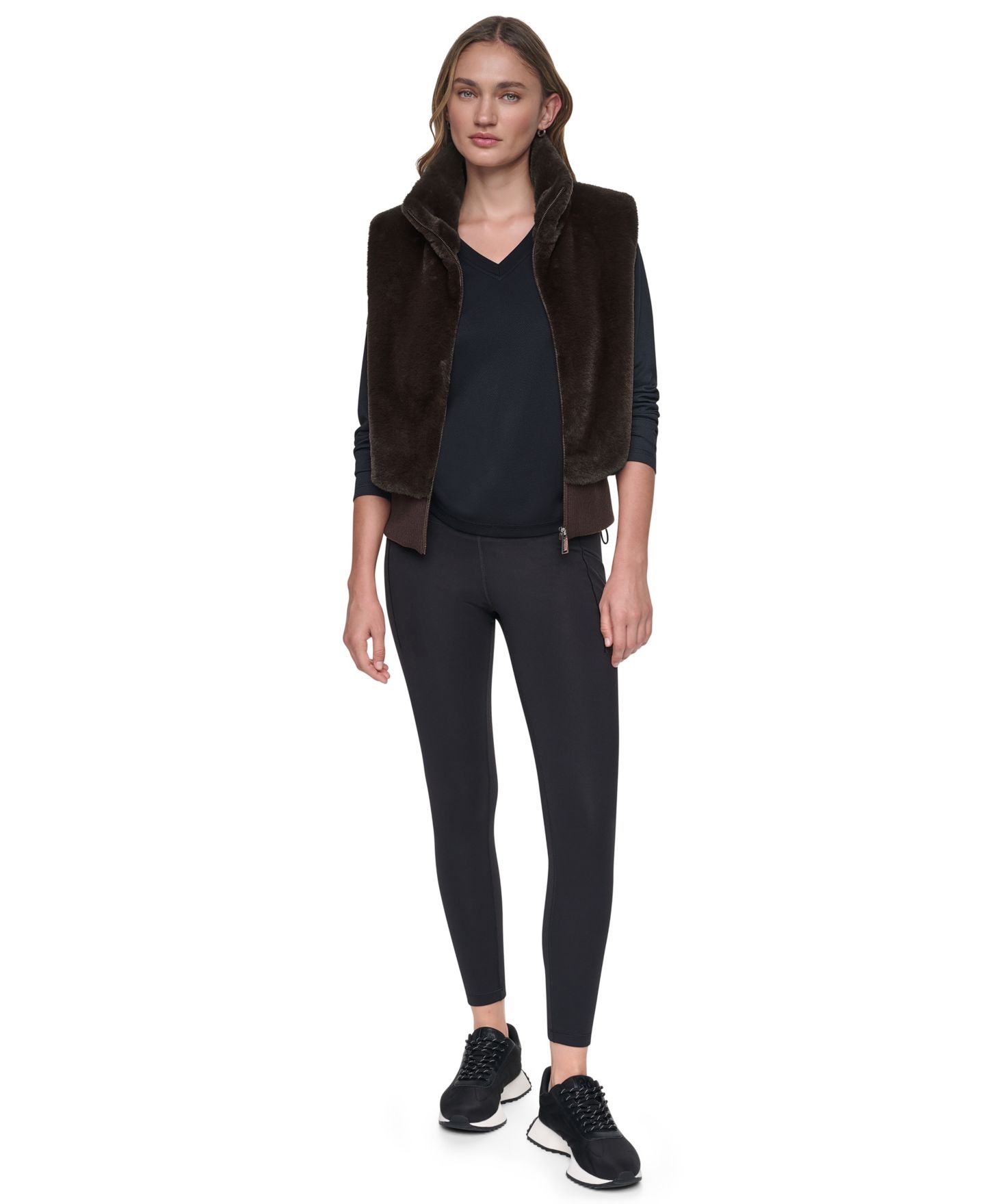 Женский жилет DKNY Sport Mock-Neck Ribbed-Knit Hem Faux Fur Vest, цвет: Чёрный — фото 16