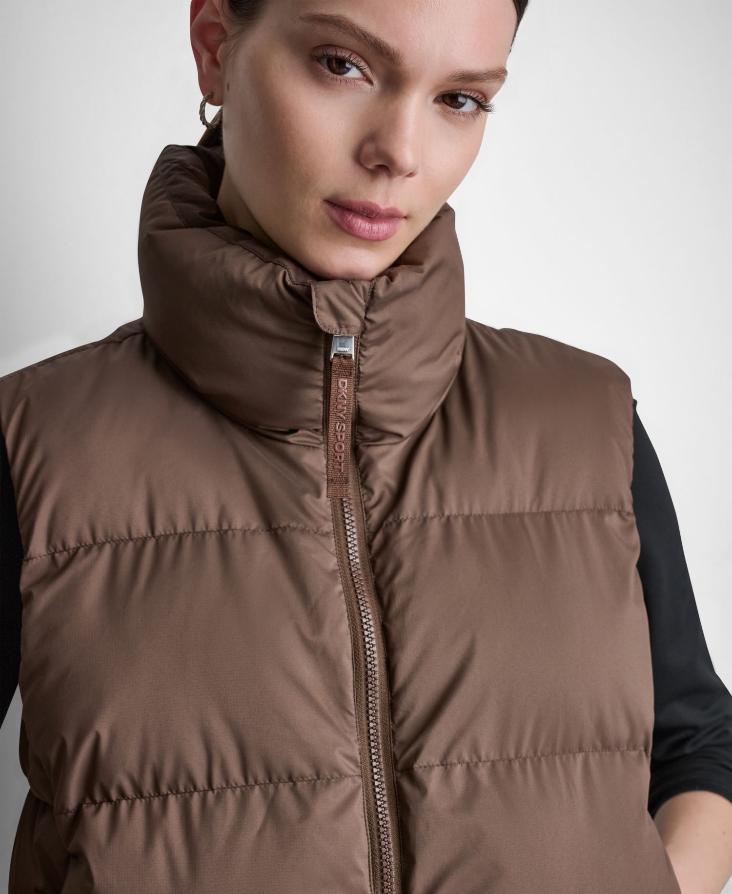 Women's Mock Neck Puffer Vest