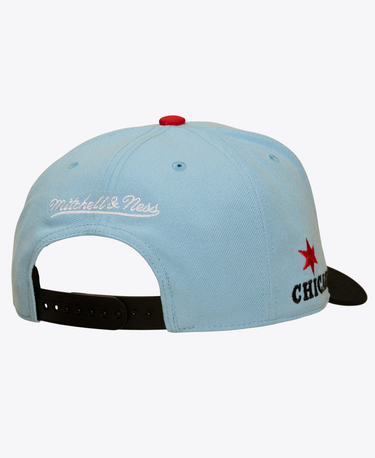 Mitchell & Ness Men's Chicago Bulls In the City Pro Pinch Fit Baseball Cap