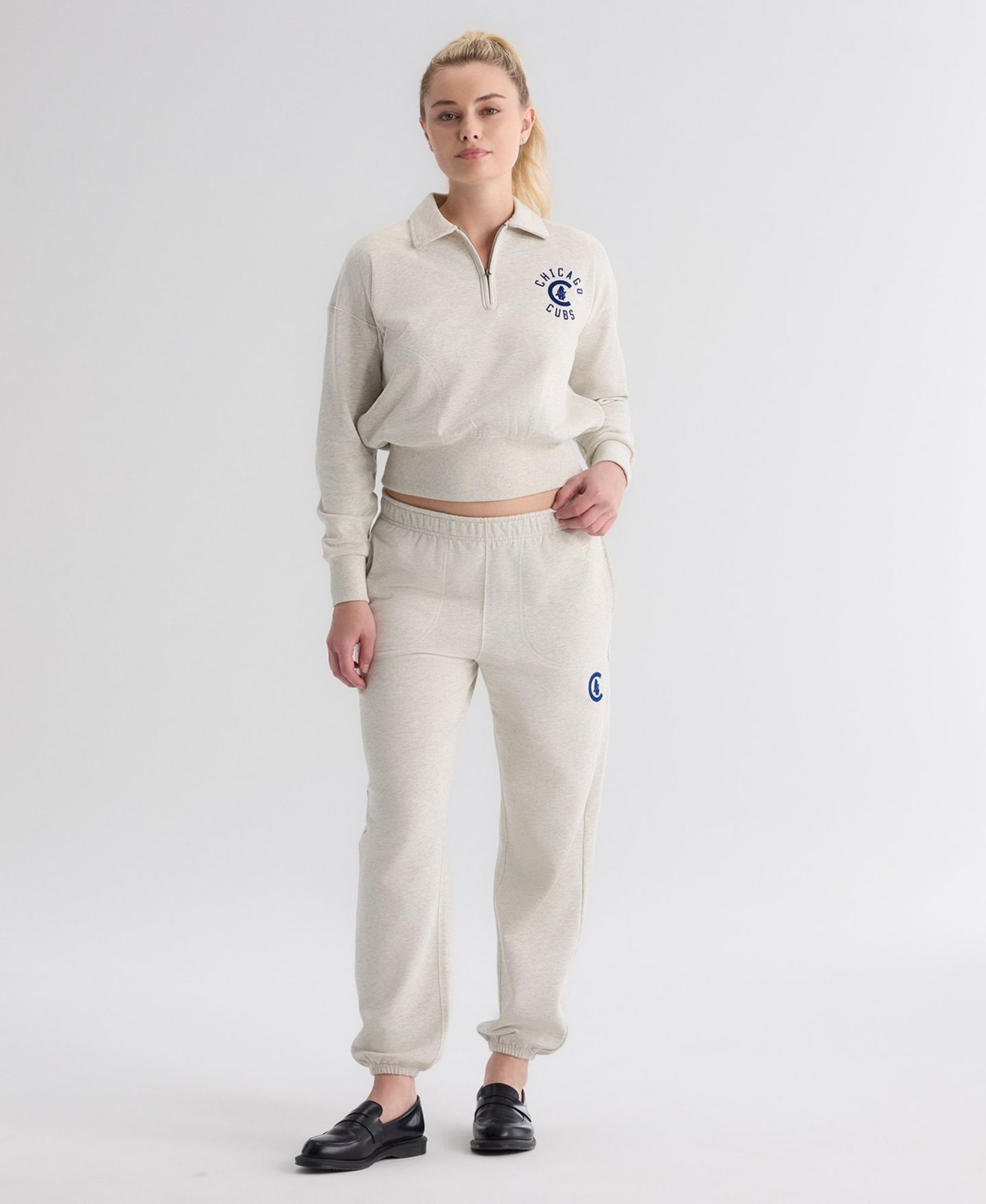 Женские брюки Fanatics Chicago Cubs Iconic High-Rise Tapered-Leg Track — фото 4