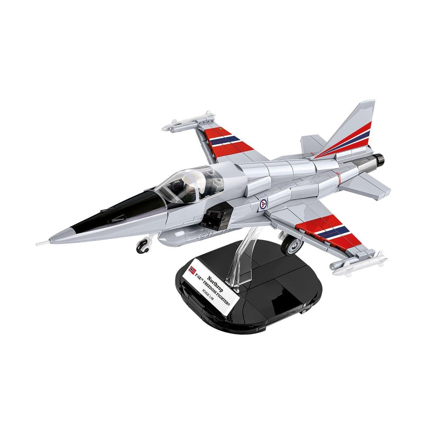 Детский конструктор COBI Armed Forces Northrop F-5A Freedom Fighter 358-Piece Building Set, Ages 6+ — фото 1