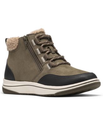 Women's Breeze Moss Zipper Booties